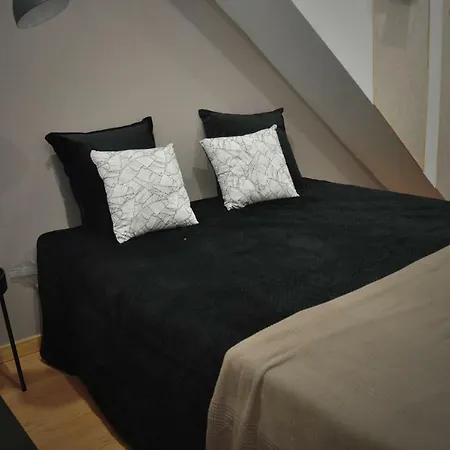 Vandrarhem Matosinhos Suites *