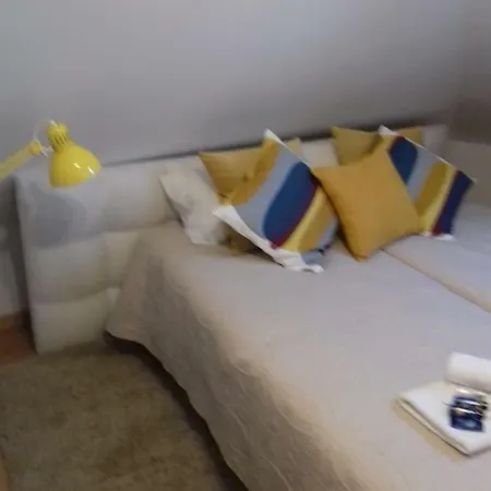 Vandrarhem Matosinhos Suites *