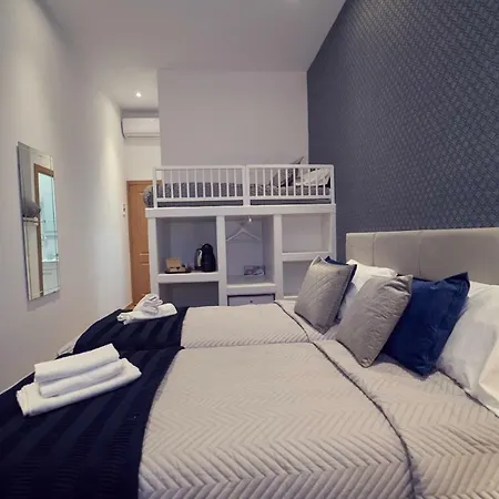 Matosinhos Suites *