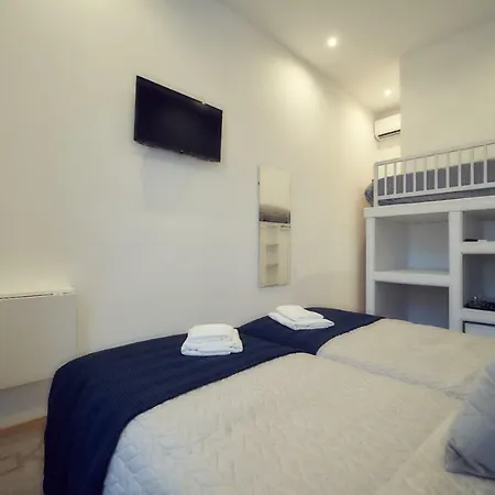 Vandrarhem Matosinhos Suites *